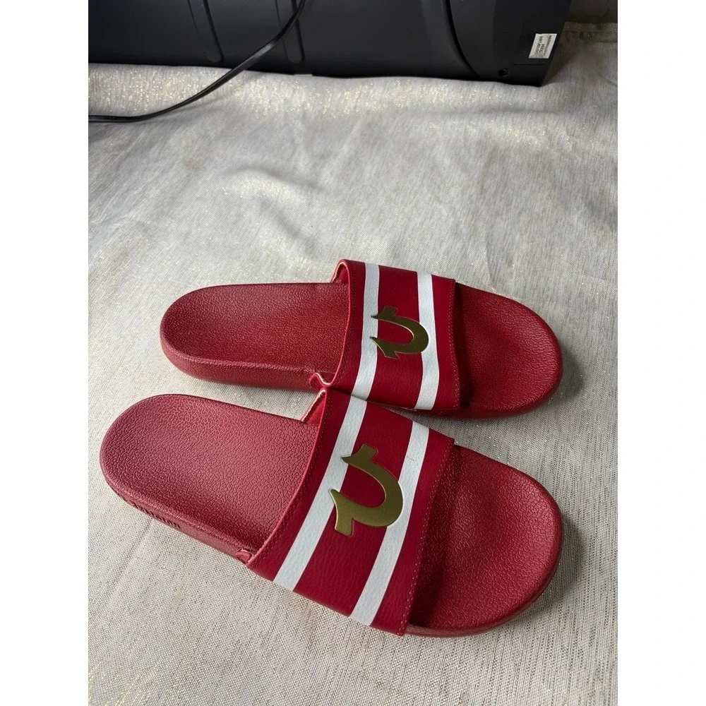 Red True Religion Men's Buddha Logo Slide Sandals size 9
